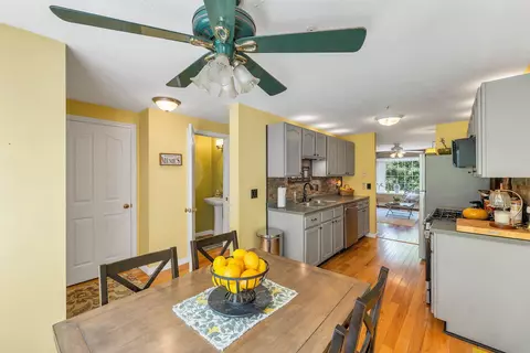 Entry Way - 6 Pleasant St #E11, Hooksett, NH 03106 photo 1 of 1