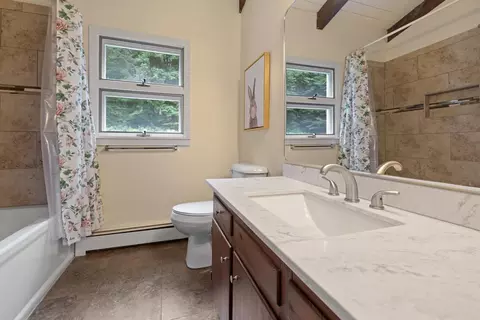 Bath - 151 Dwight Rd, Hartford, VT 05059 photo 2 of 2