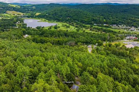 View/Area - 151 Dwight Rd, Hartford, VT 05059 photo 1 of 2