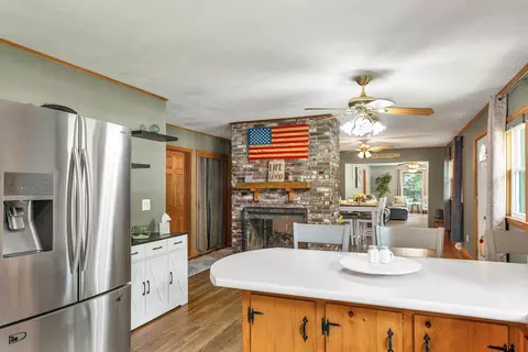 Kitchen - 6 Ridgewood Dr, Bow, NH 03304 photo 6 of 6