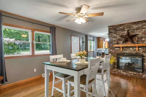 Dining - 6 Ridgewood Dr, Bow, NH 03304 photo 3 of 4