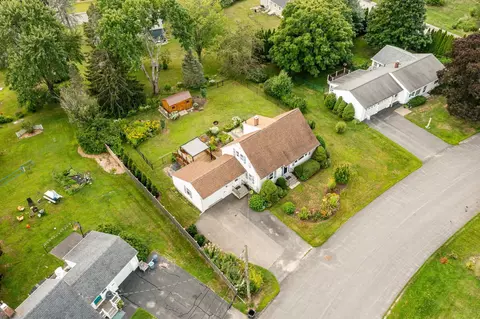 View/Area - 22 Crescent Ave, Dover, NH 03820 photo 1 of 7