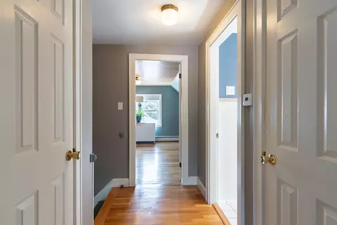 Entry Way - 22 Crescent Ave, Dover, NH 03820 photo 5 of 5
