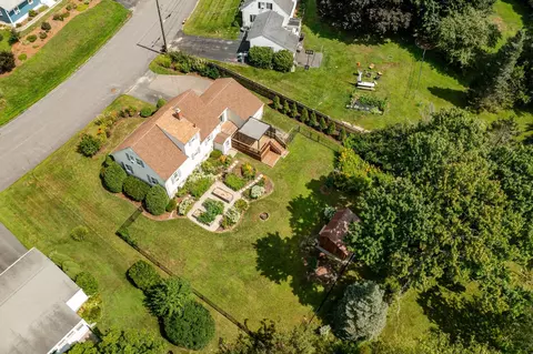 View/Area - 22 Crescent Ave, Dover, NH 03820 photo 5 of 7