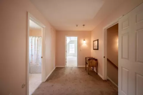 Entry Way - 179 Murray Rd, Whiting, VT 05778 photo 4 of 5