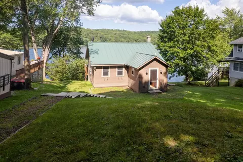 97 Campbell Rd, Castleton, VT 05735