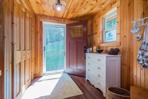 Entry Way - 97 Campbell Rd, Castleton, VT 05735 photo 2 of 2