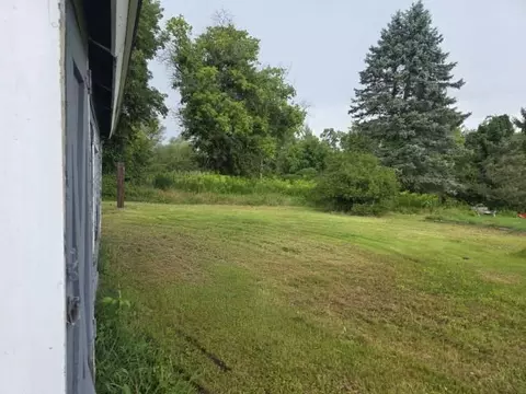 Exterior - 27 Meadow St, Proctor, VT 05765 photo 1 of 3