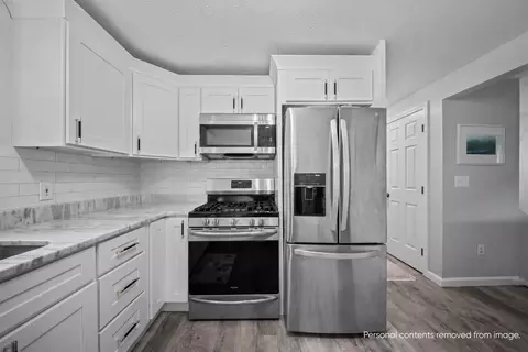 Kitchen - 8 Cornerstone Dr, Dover, NH 03820 photo 2 of 3