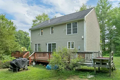 Exterior - 2100 2102 Dover Rd, Epsom, NH 03234 photo 4 of 14
