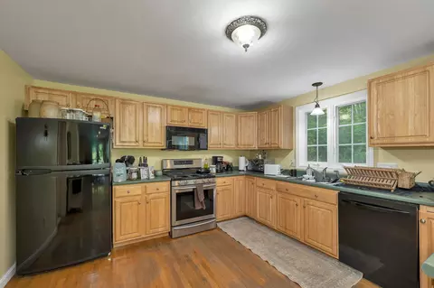 Kitchen - 2100 2102 Dover Rd, Epsom, NH 03234 photo 1 of 2