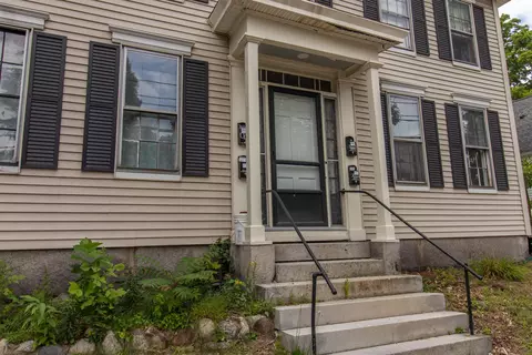 Exterior - 68 S State St, Concord, NH 03301 photo 2 of 14