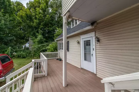 Exterior - 68 S State St, Concord, NH 03301 photo 5 of 14