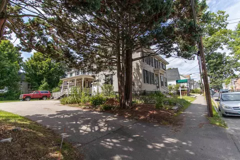 Exterior - 68 S State St, Concord, NH 03301 photo 10 of 14