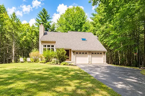 47 Deer Ridge Dr, Barrington, NH 03825