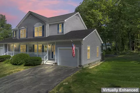 8 Mulberry Hill Rd #B, Gilford, NH 03249