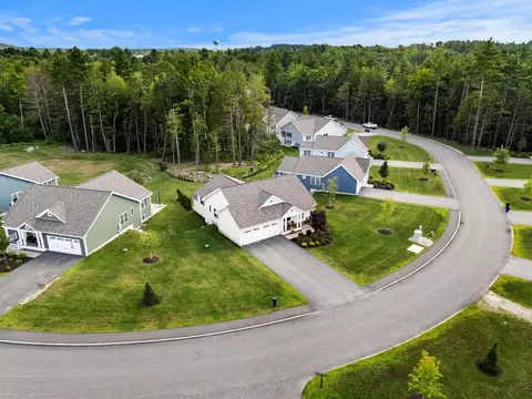 View/Area - 59 Three Ponds Dr, Brentwood, NH 03833 photo 4 of 6