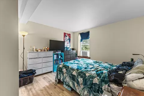 Bedroom - 54 Mill St, Barre, VT 05641 photo 6 of 11