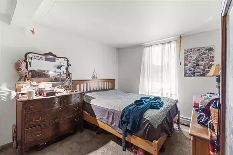 Bedroom - 54 Mill St, Barre, VT 05641 photo 2 of 11