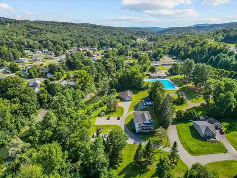 View/Area - 54 Mill St, Barre, VT 05641 photo 3 of 9