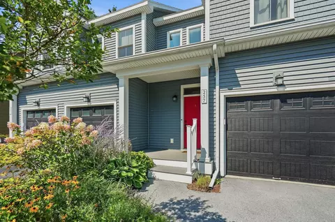257 Obrien Farm Rd, South Burlington, VT 05403