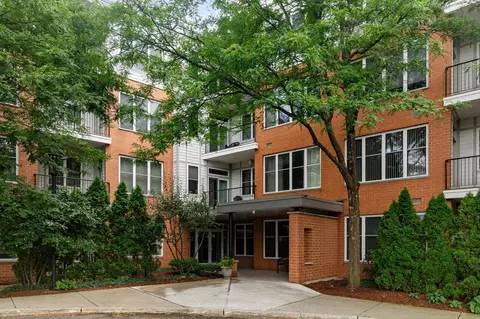 370 Farrell St #408, South Burlington, VT 05403