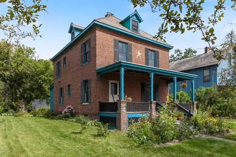 412 North Ave, Burlington, VT 05401