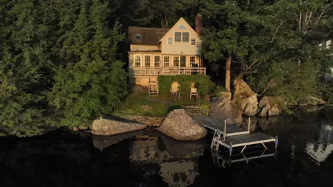 55 Skatutakee Rd, Harrisville, NH 03450