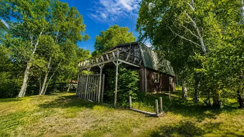 Exterior - 137 Devost Ln, Norton, VT 05907 photo 3 of 6