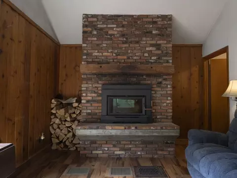 Living - 280 Bunker Hill Cir, Plainfield, VT 05667 photo 1 of 6