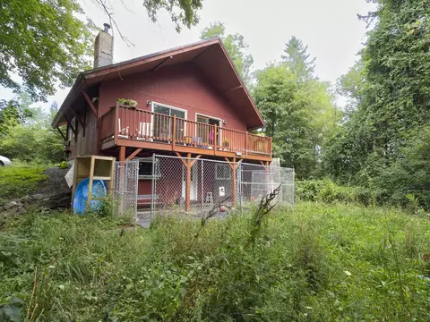 Exterior - 280 Bunker Hill Cir, Plainfield, VT 05667 photo 14 of 18