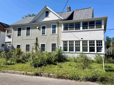 17-19 Ward St, Burlington, VT 05401