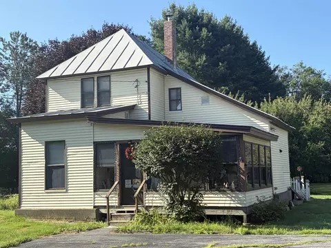 241 Batchelder Rd, Fairlee, VT 05045