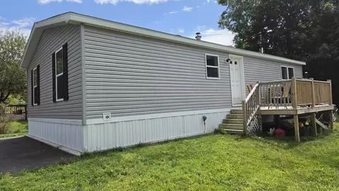 85 Coffin Rd #TRLR 17, Epping, NH 03042 photo 16