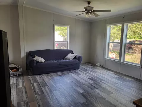 85 Coffin Rd #TRLR 17, Epping, NH 03042 photo 3