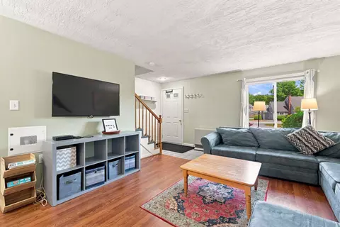 8 Hayes Dr #40, Woodstock, NH 03262