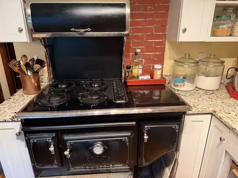 Kitchen - 97 High St, Plainfield, NH 03781 photo 4 of 5