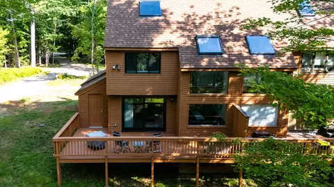 27 Abbey Ln #9, Conway, NH 03818