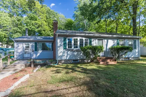 10 Howe St, Rochester, NH 03867