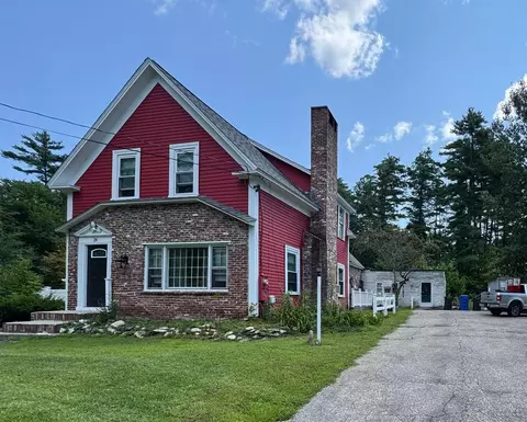 28 Auburn Rd, Londonderry, NH 03053