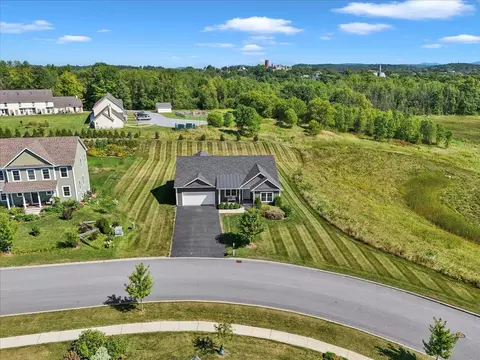 View/Area - 299 Commodore Dr, Vergennes, VT 05491 photo 4 of 12