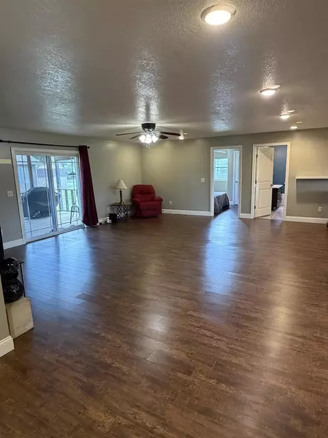 Living - 200 Dashner Cir, Derby Line, VT 05830 photo 3 of 3