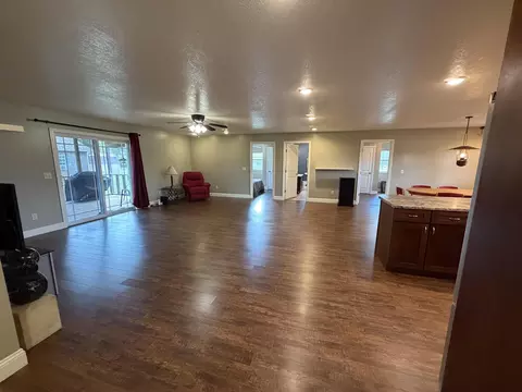Living - 200 Dashner Cir, Derby Line, VT 05830 photo 2 of 3