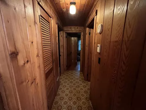 Entry Way - 8 Penny Ave, Stratton, VT 05360 photo 1 of 1