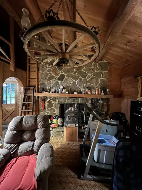 Living - 8 Penny Ave, Stratton, VT 05360 photo 1 of 1