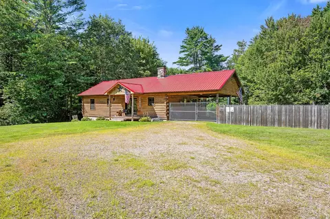 Exterior - 162 S Lunenburg Rd, Lunenburg, VT 05906 photo 22 of 22