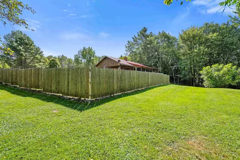 Exterior - 162 S Lunenburg Rd, Lunenburg, VT 05906 photo 13 of 22
