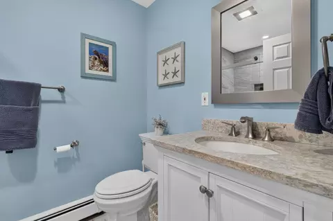 Bath - 50 Gale Rd, Hampton, NH 03842 photo 10 of 12