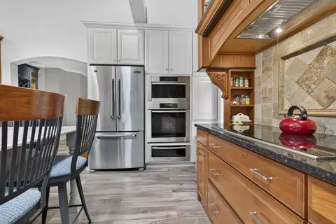Kitchen - 50 Gale Rd, Hampton, NH 03842 photo 4 of 13
