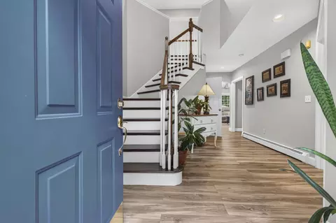 Entry Way - 50 Gale Rd, Hampton, NH 03842 photo 1 of 3